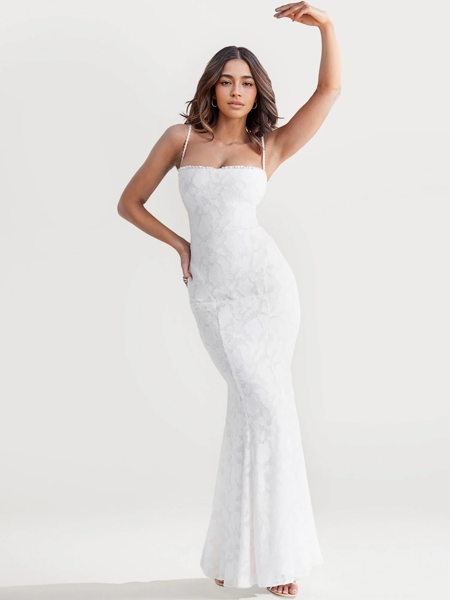 Elegant Lace Fit-and-Flare Maxi Dress - XPRESSC