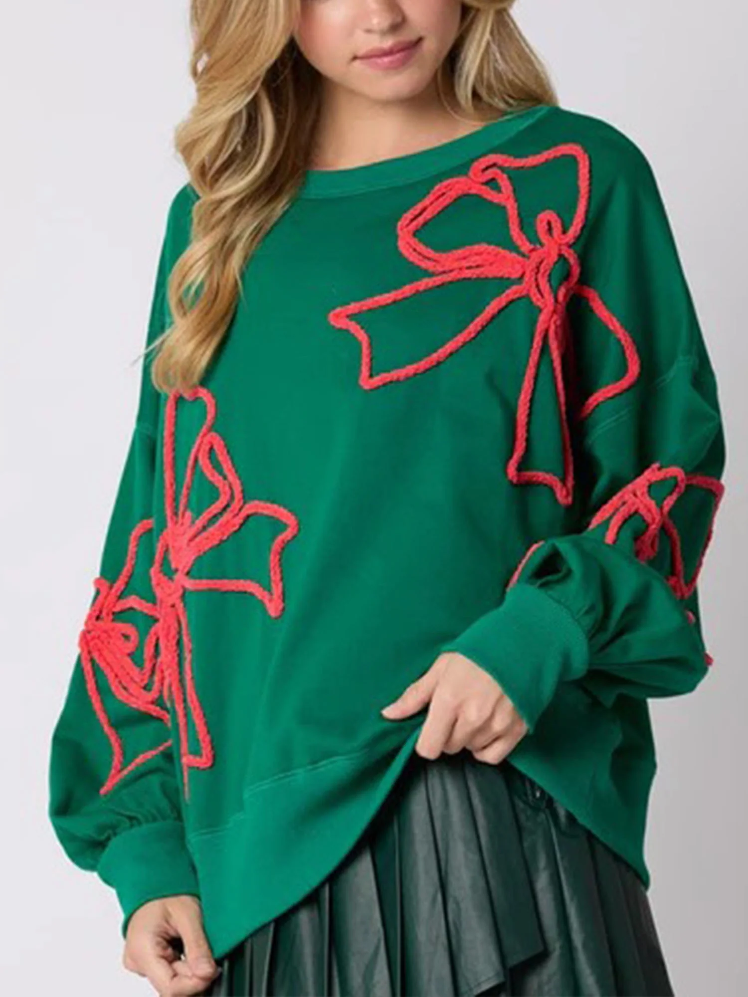Green Bowed Ember Sweatshirt - XPRESSC
