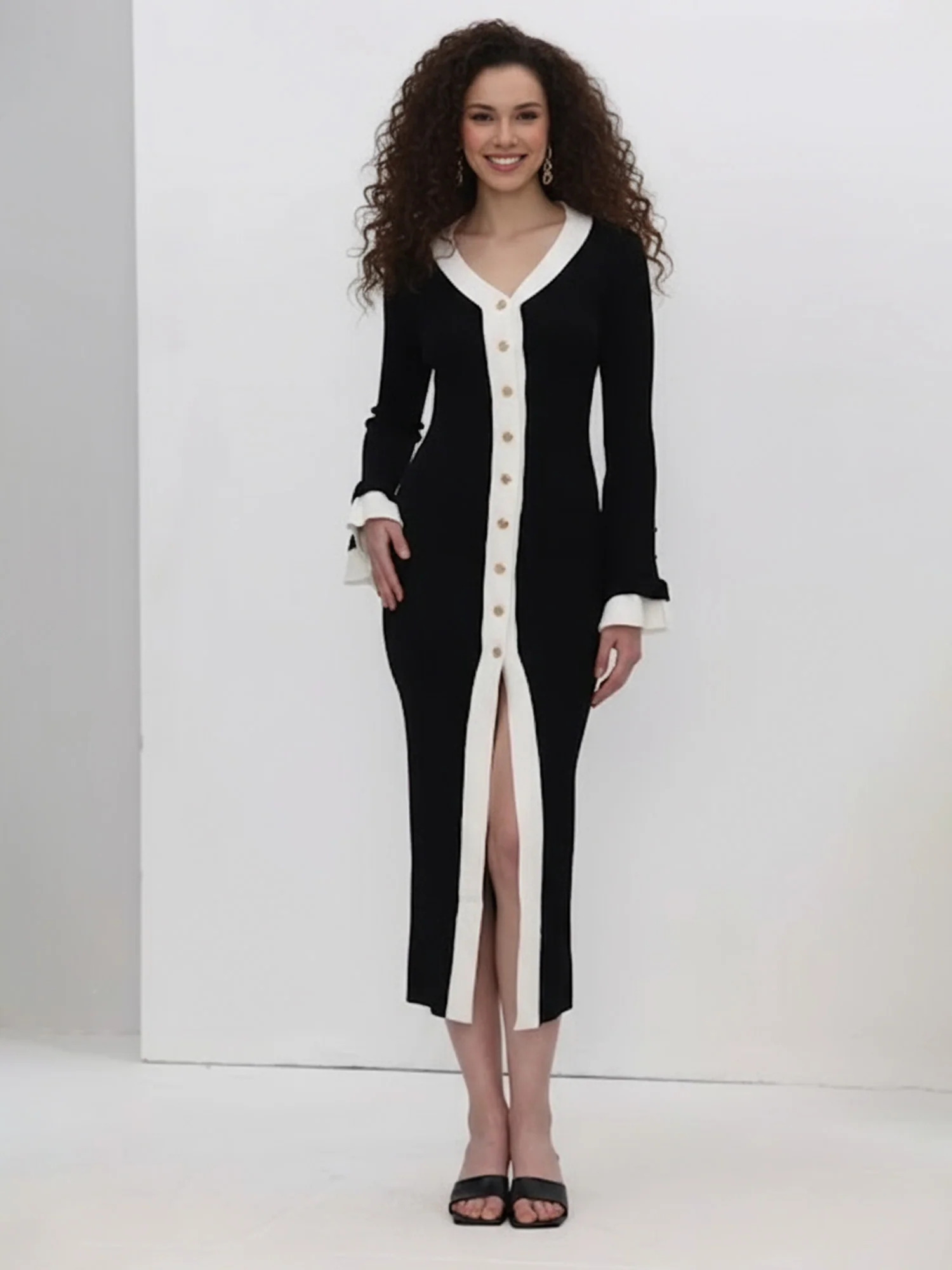 Sleek Muse Maxi Dress - XPRESSC