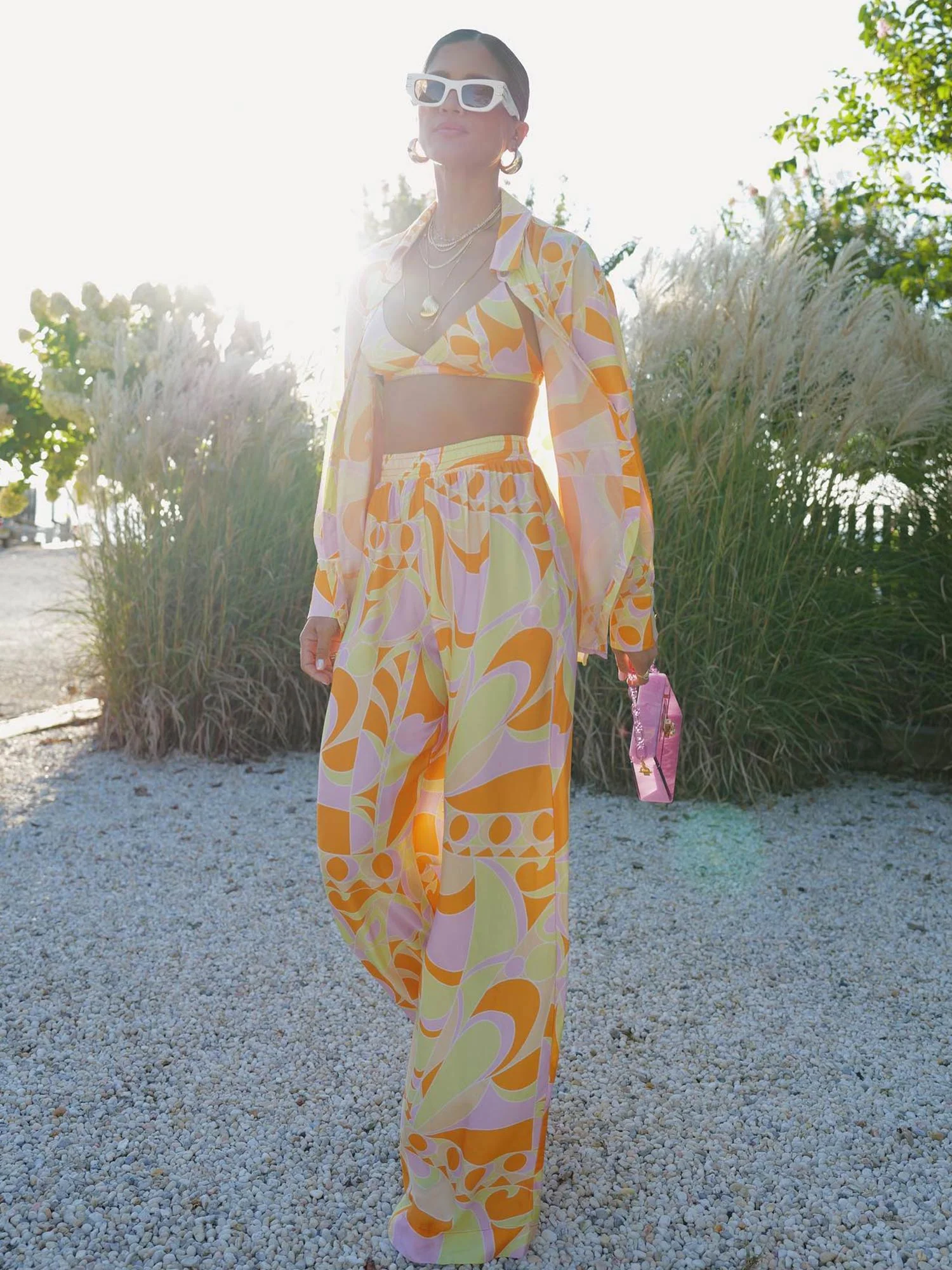 Tropical Beach Graphic Print Button-Up Shirt - XPRESSC