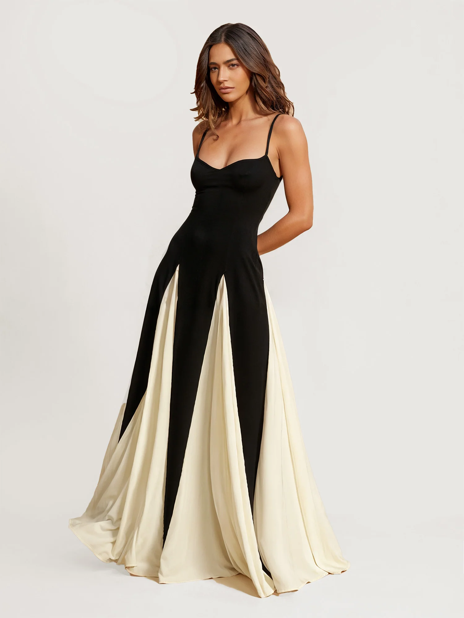 Chic Contrast Black and White Maxi Dress - XPRESSC