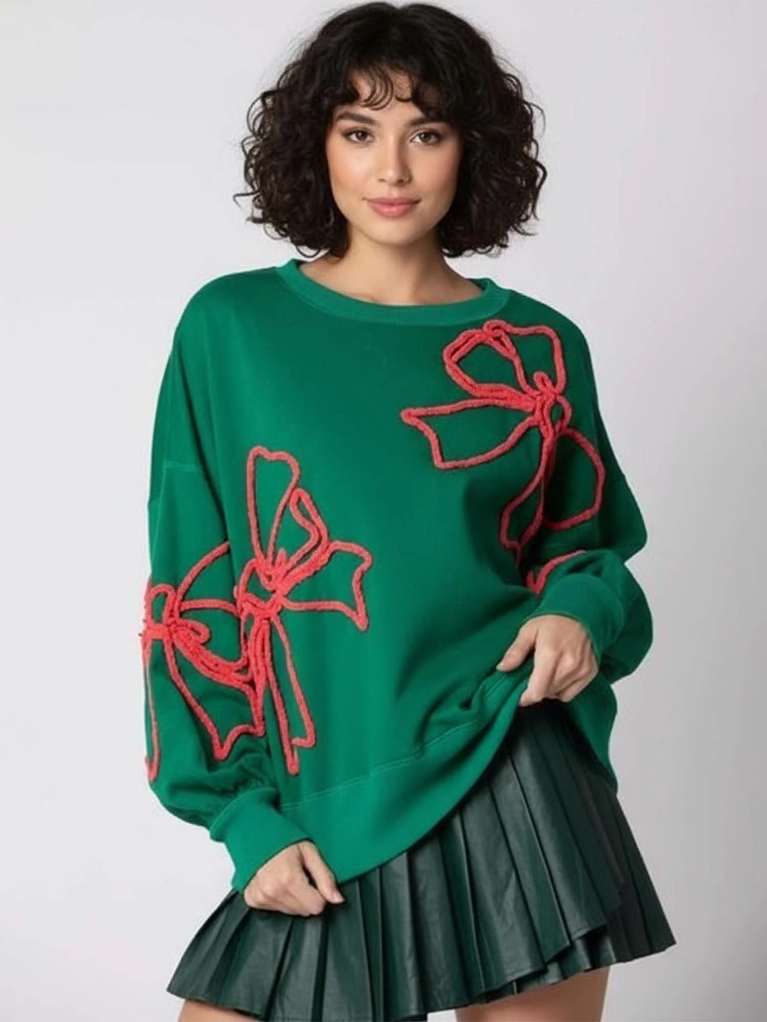 Green Bowed Ember Sweatshirt - XPRESSC