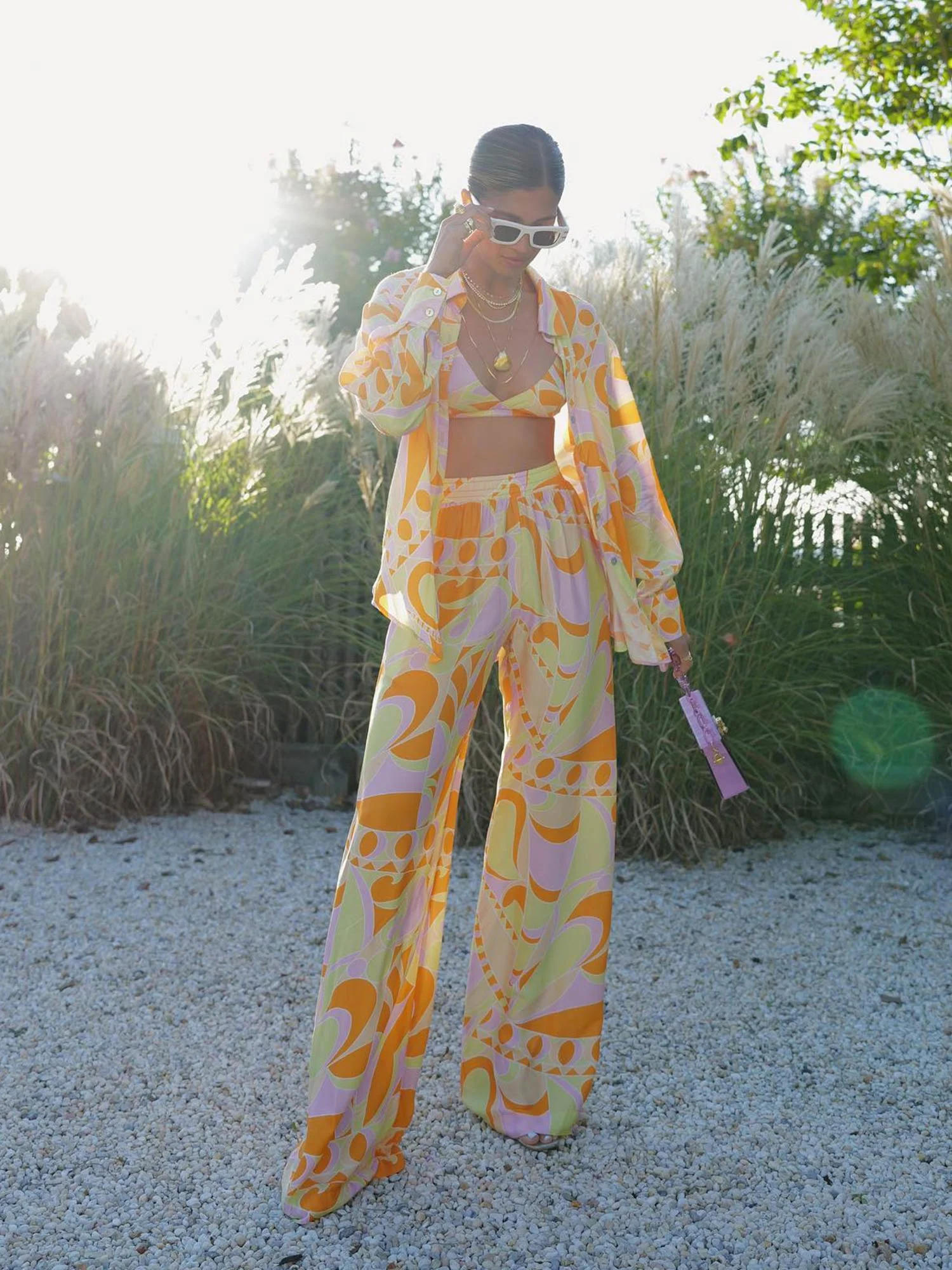 Tropical Beach Graphic Print Button-Up Shirt - XPRESSC