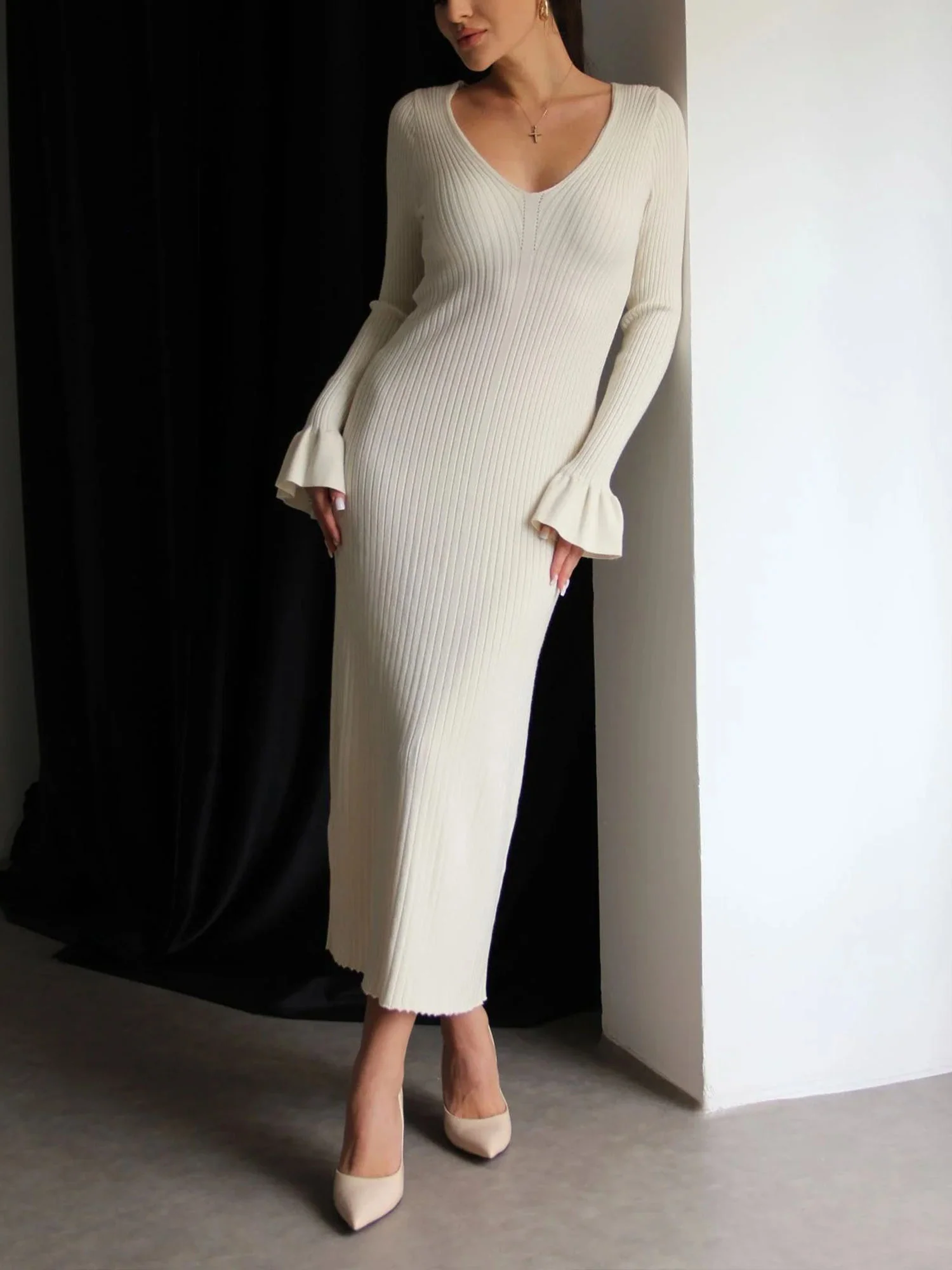 White Ribbed Reverie Maxi Dress - XPRESSC