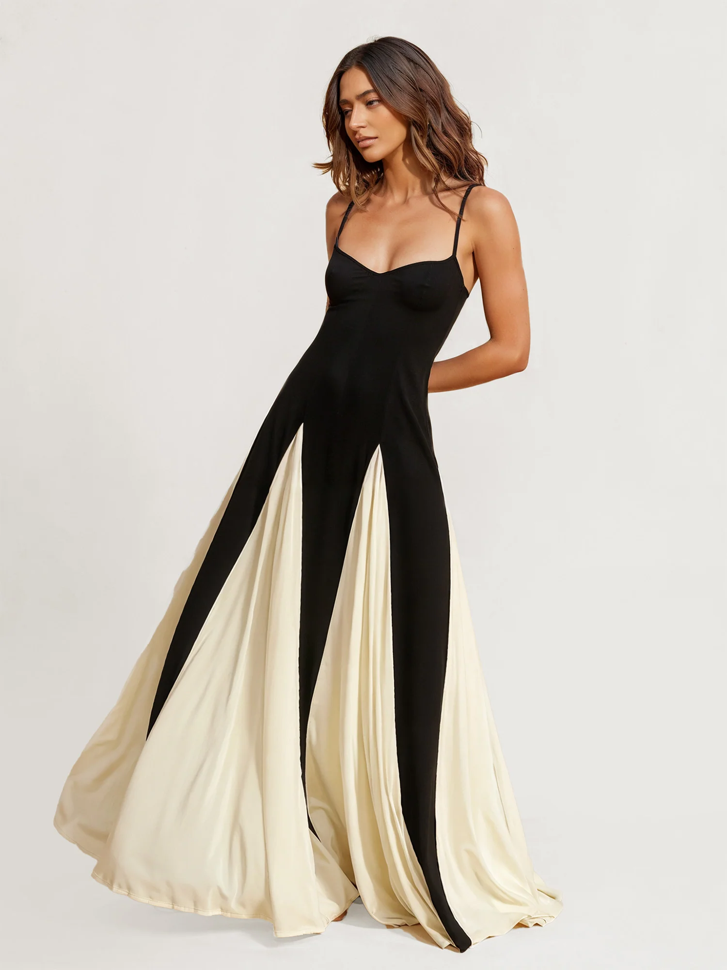 Chic Contrast Black and White Maxi Dress - XPRESSC