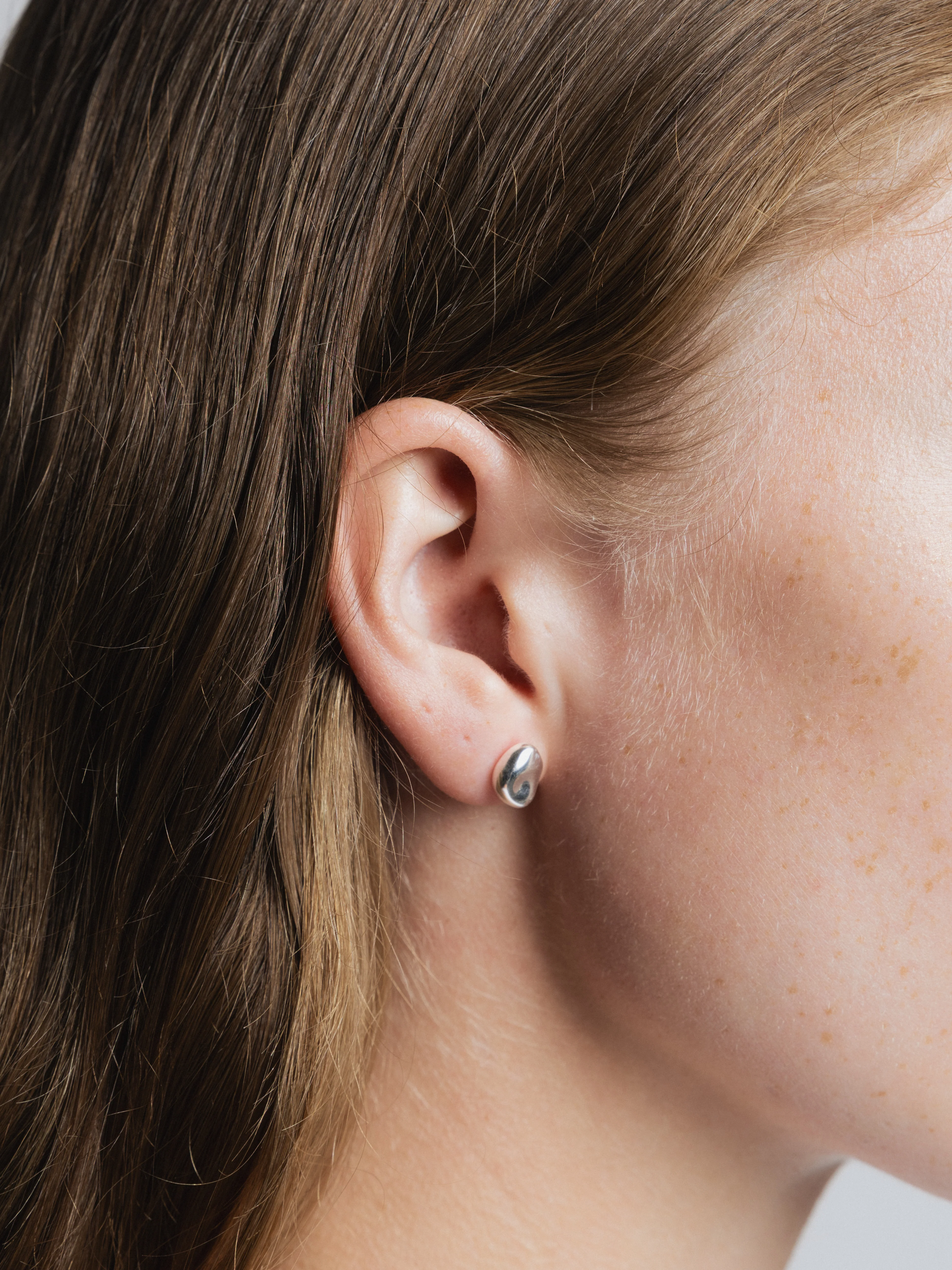 Bean Stud Earrings in Sterling Silver - XPRESSC