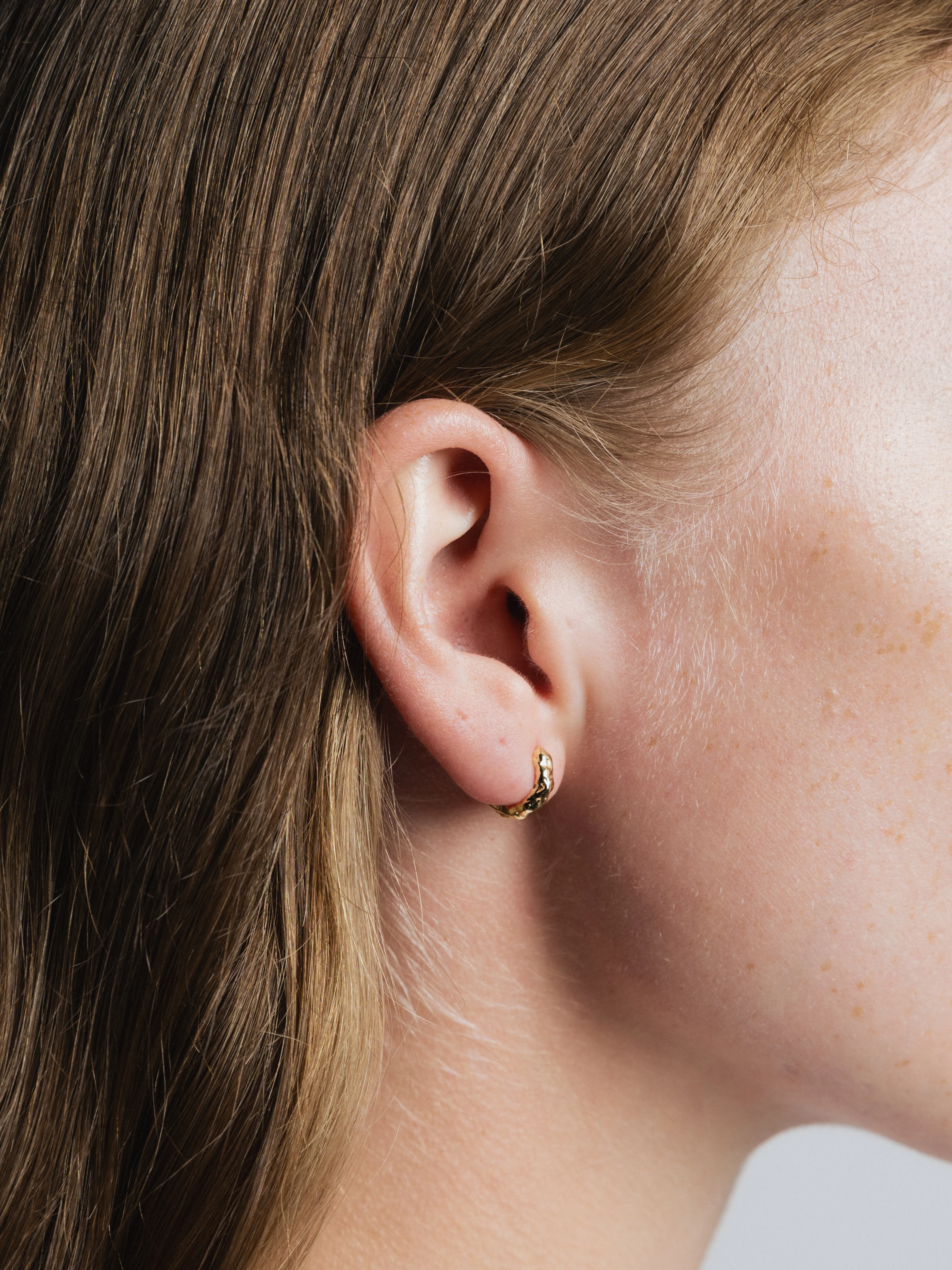 Organic Huggie Hoops in Gold - XPRESSC