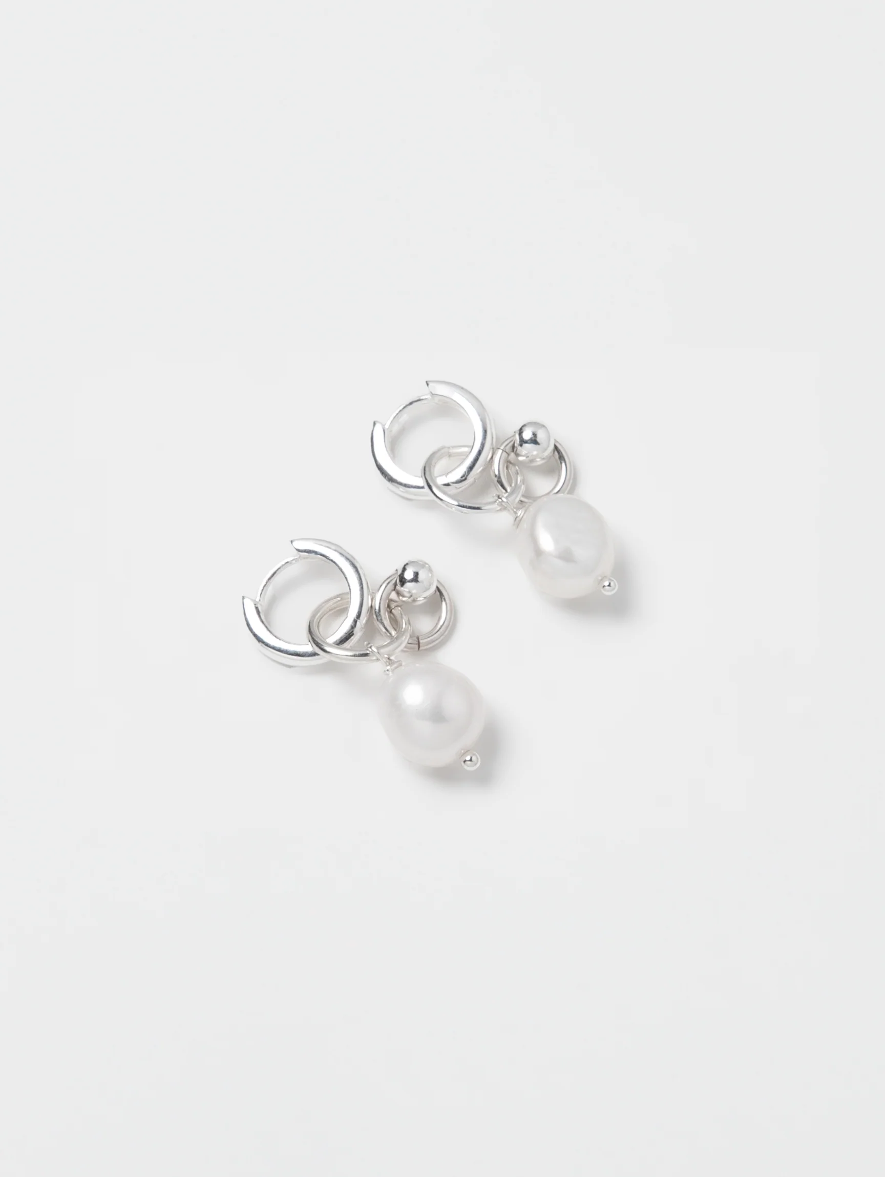 Maya Earrings in Sterling Silver - XPRESSC