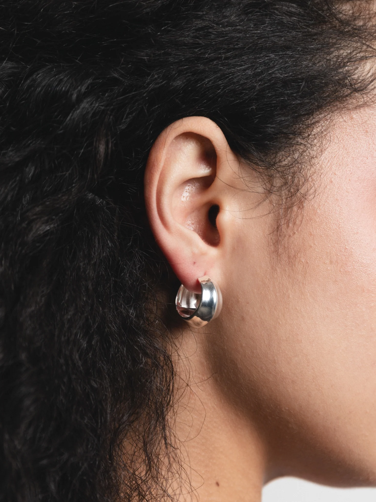 Bodie Hoops in Sterling Silver - XPRESSC