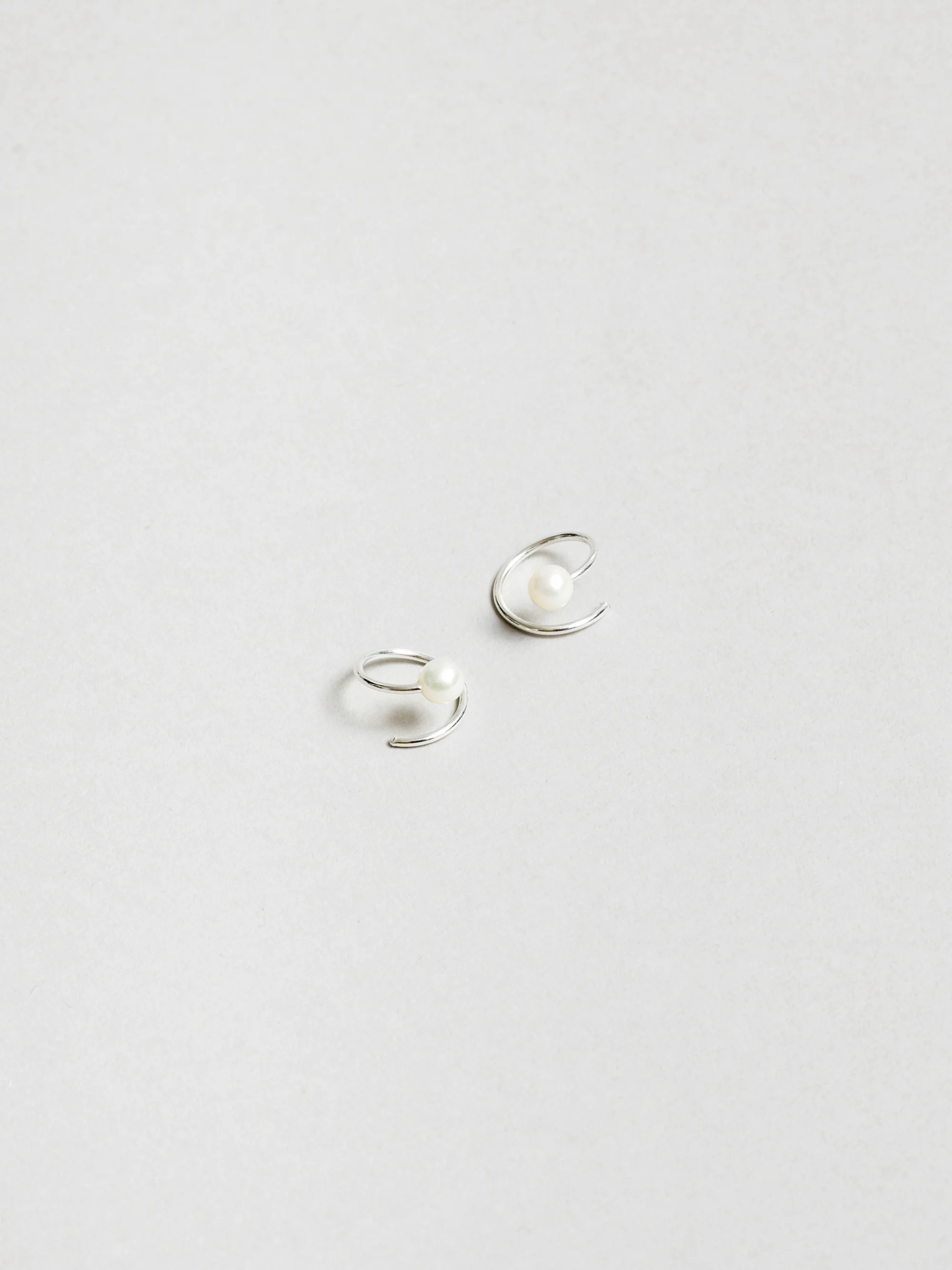 White Pearl Swirl Studs in Sterling Silver - XPRESSC