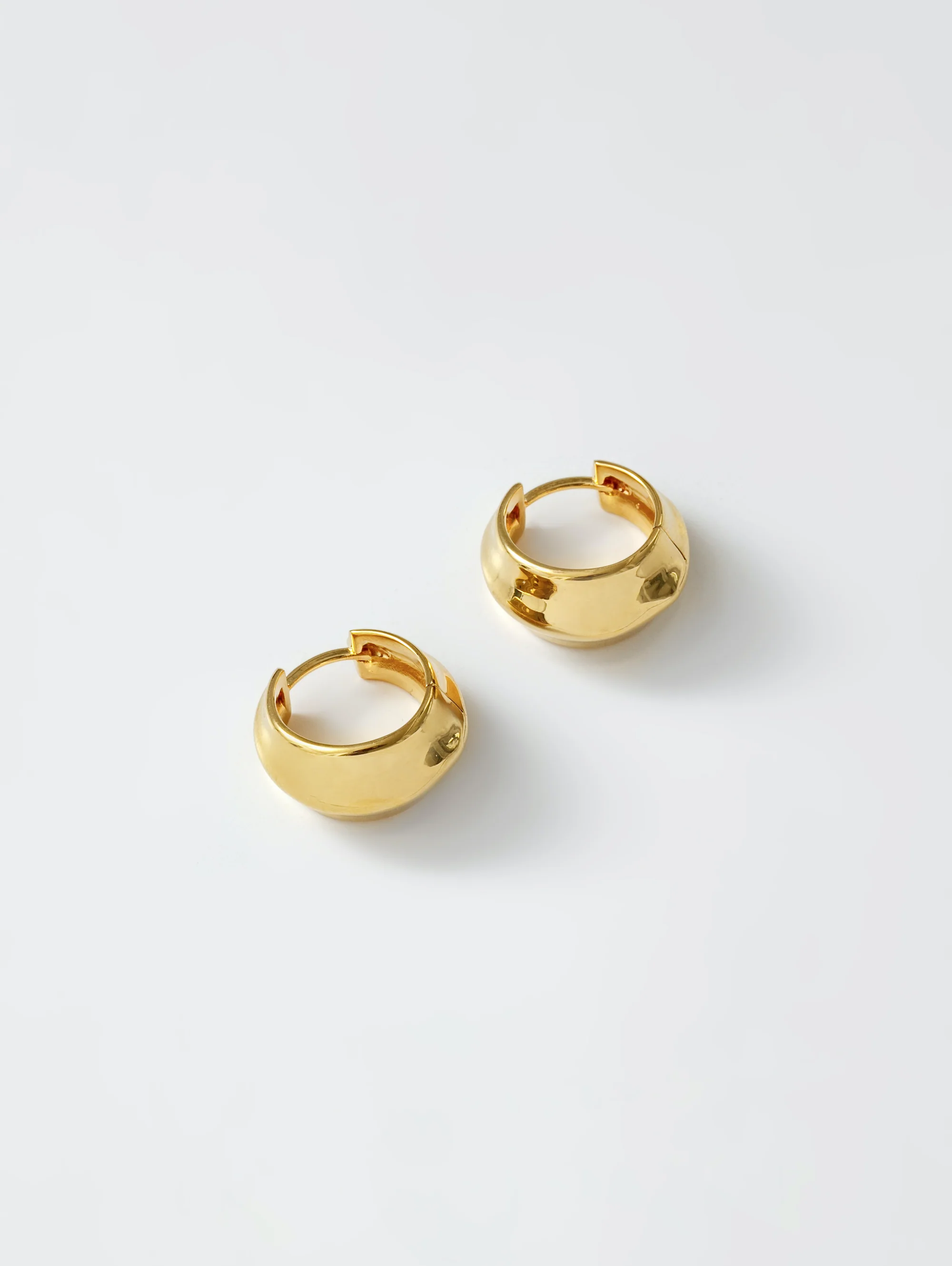 Bodie Hoops in Gold - XPRESSC