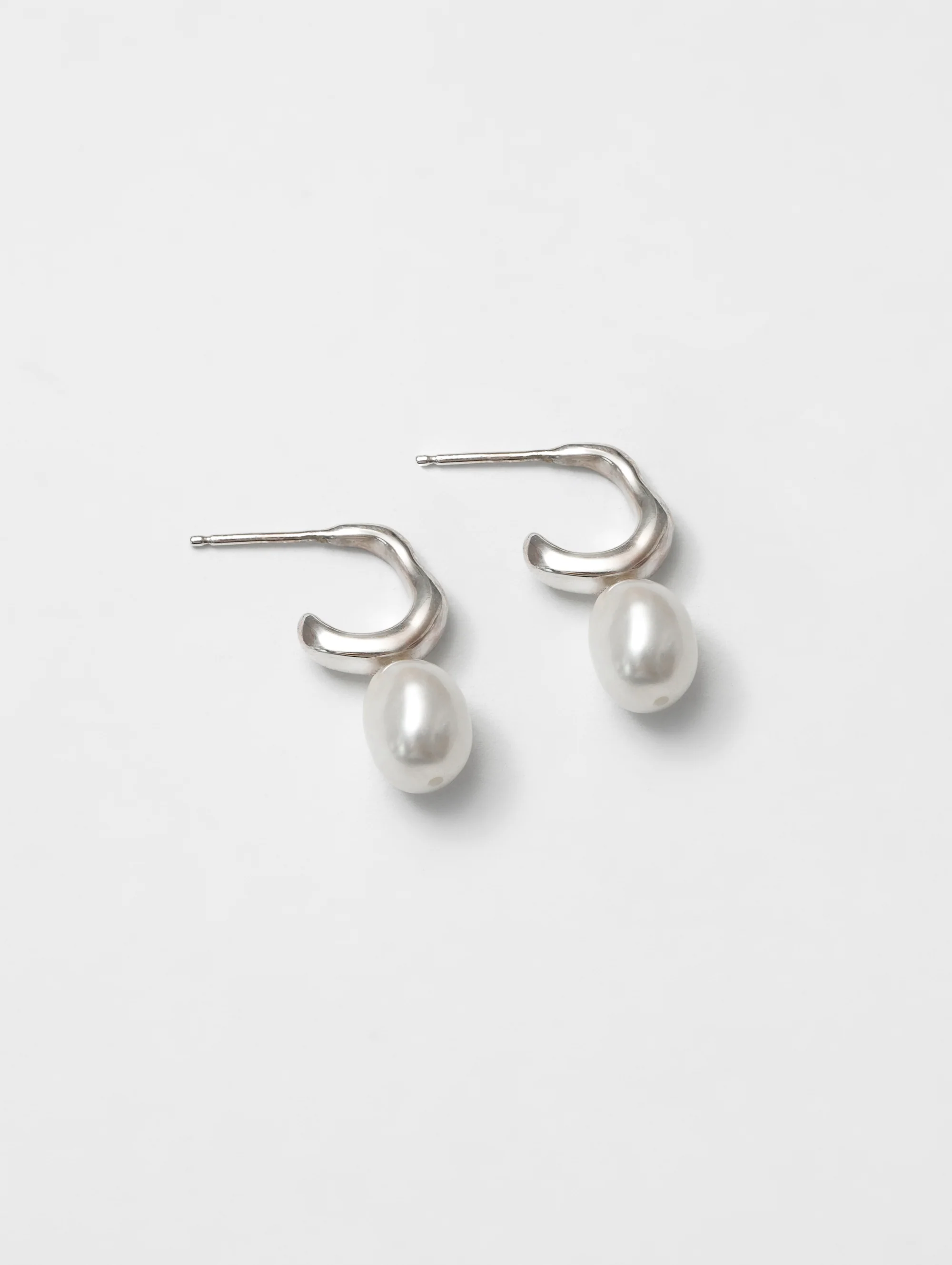 Emmy Earrings in Sterling Silver - XPRESSC