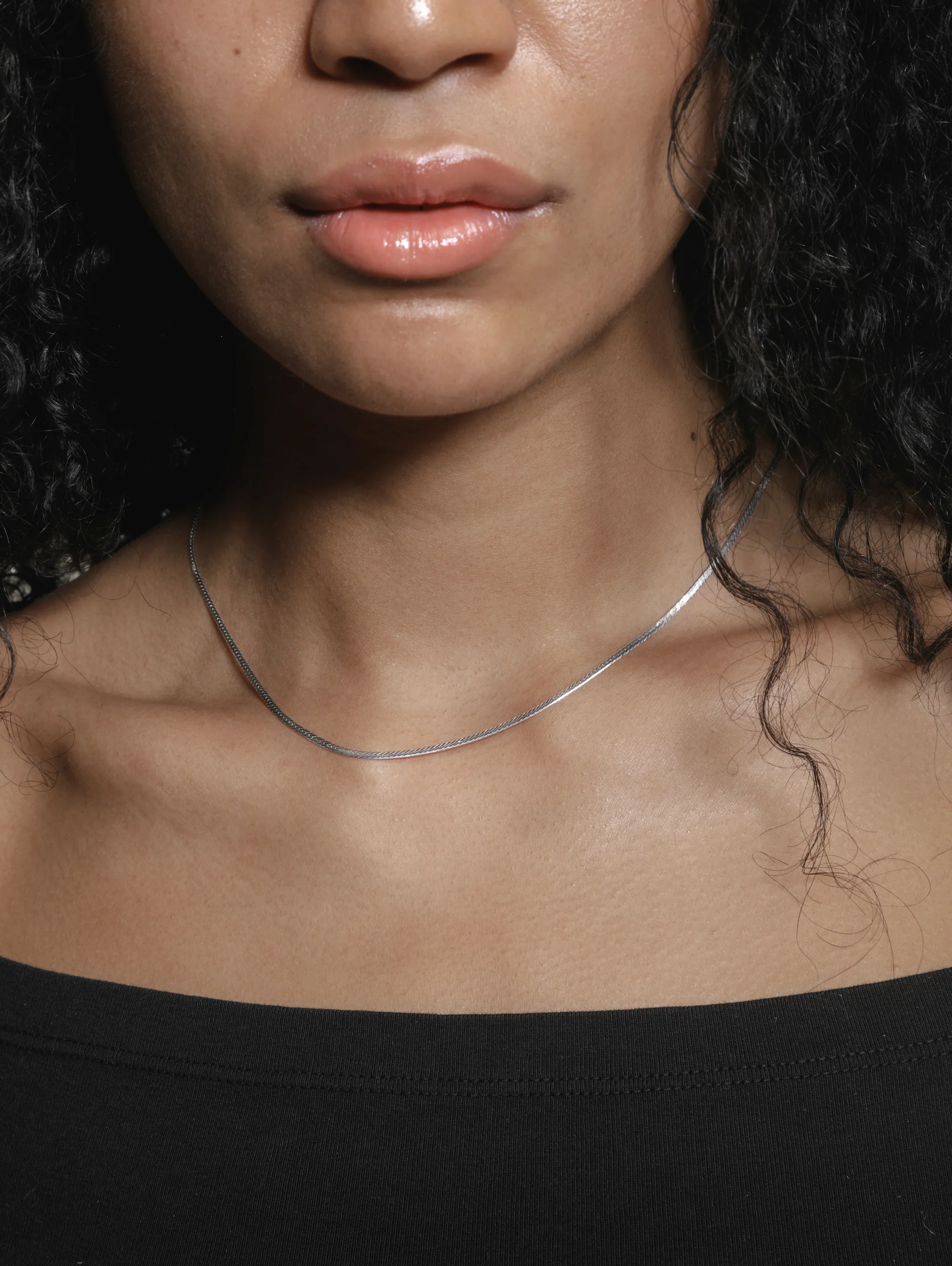 Thin Herringbone Chain in Sterling Silver (Pre-order) - XPRESSC