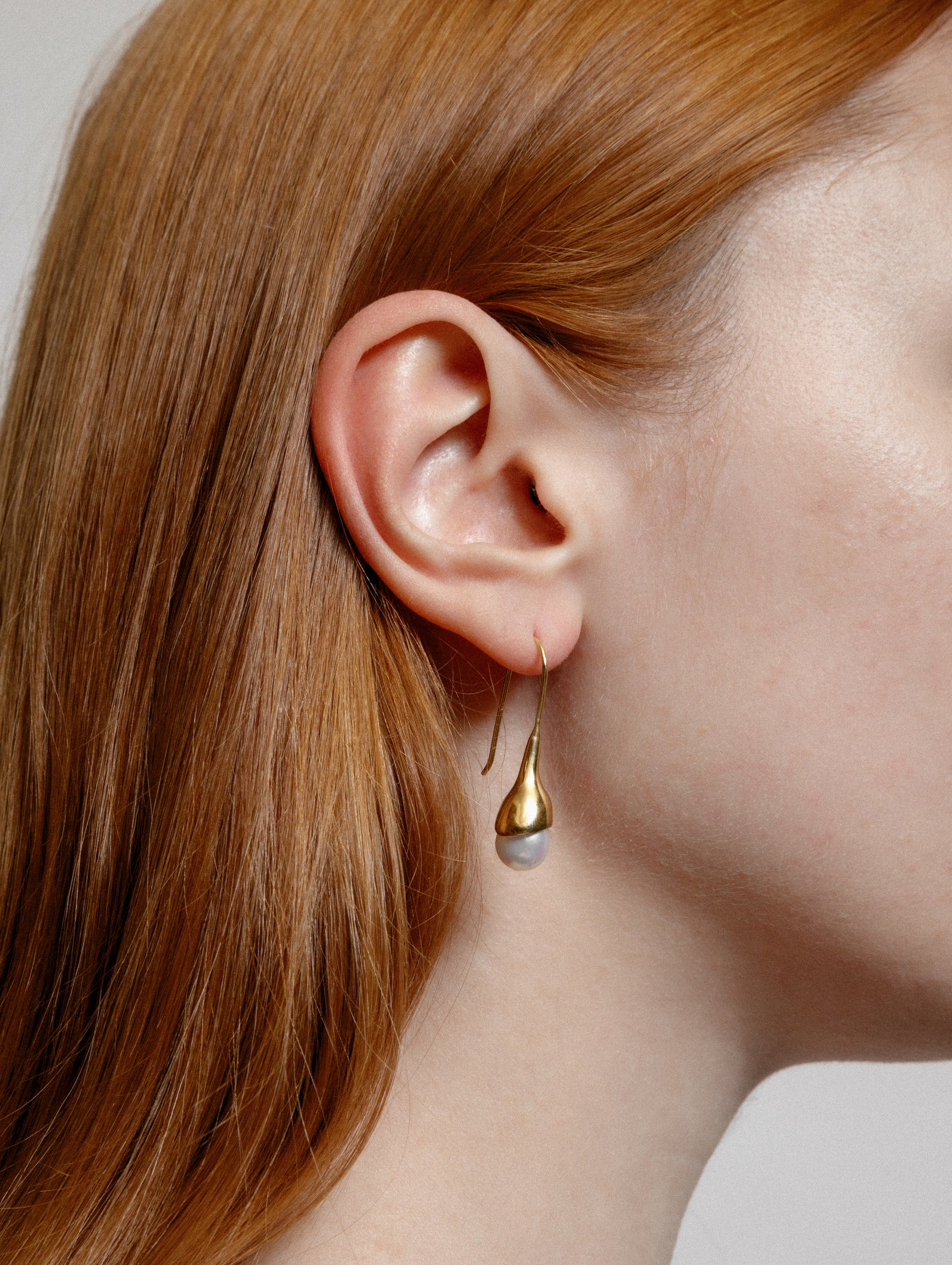 Anna Earrings in Gold - XPRESSC