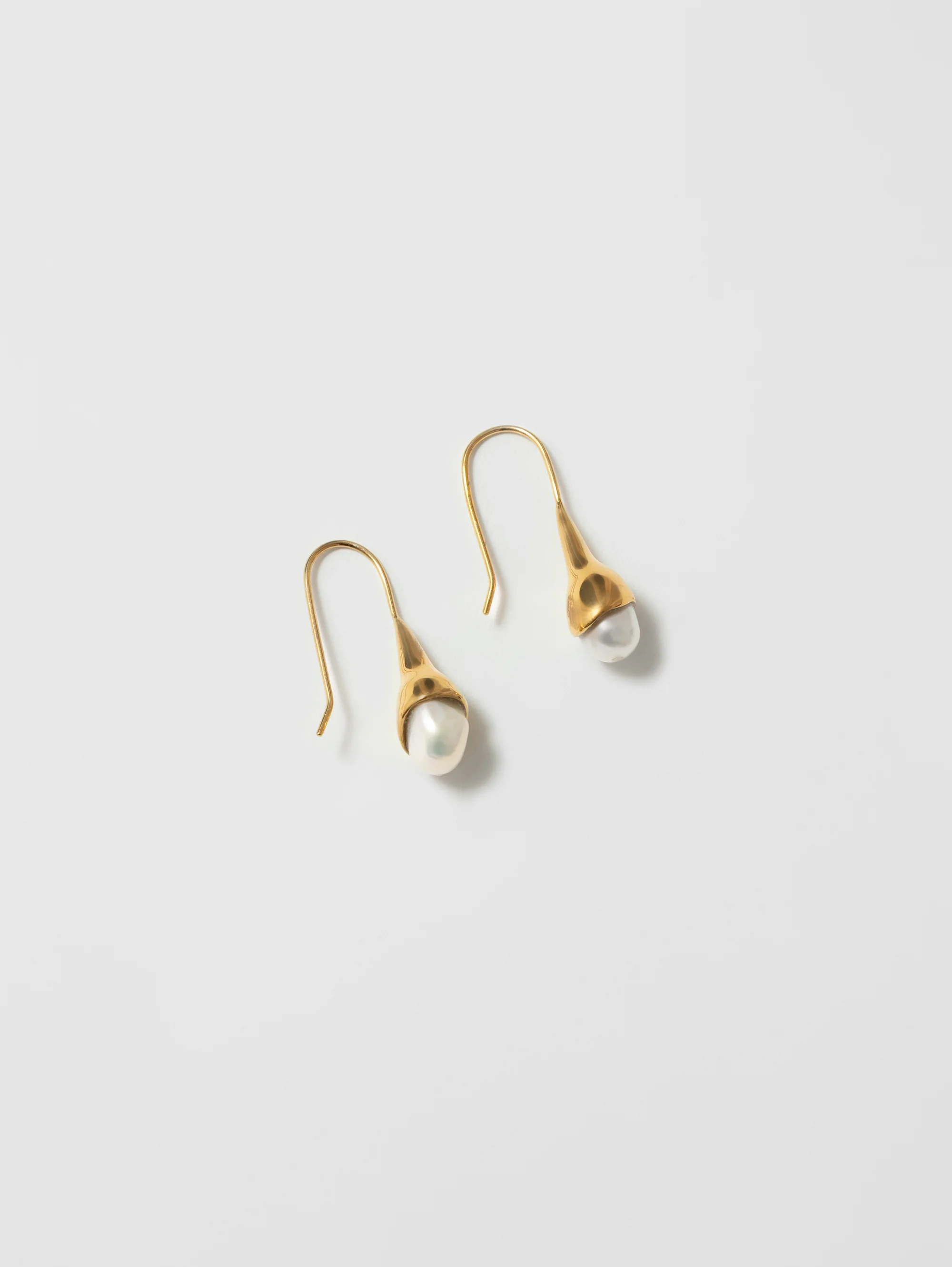 Anna Earrings in Gold - XPRESSC