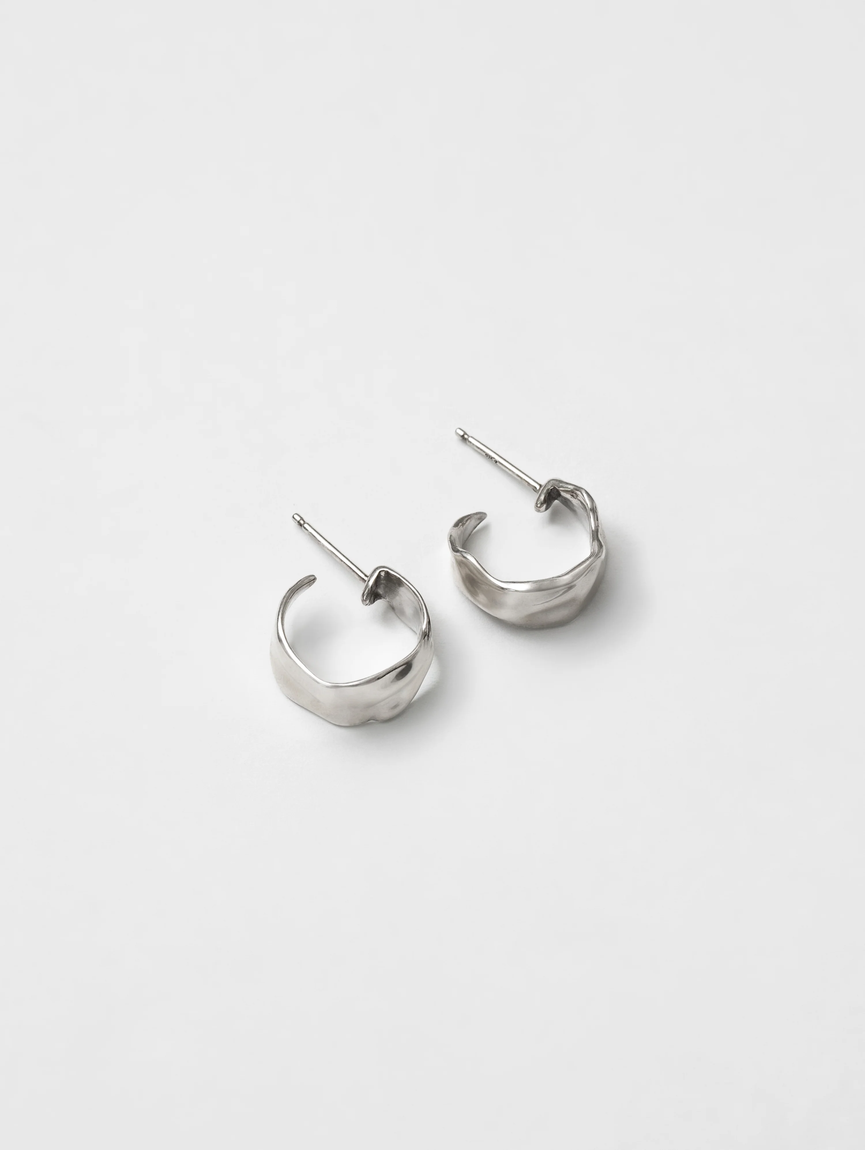 Small Ciara Earrings in Sterling Silver - XPRESSC