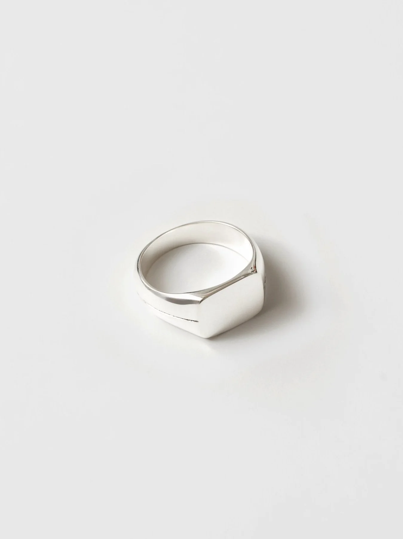 Gino Signet Ring in Sterling Silver - XPRESSC