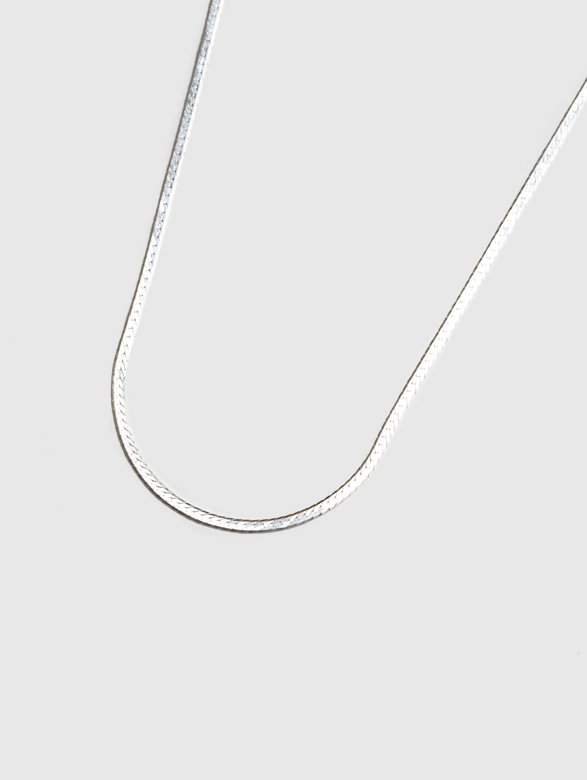 Thin Herringbone Chain in Sterling Silver (Pre-order) - XPRESSC