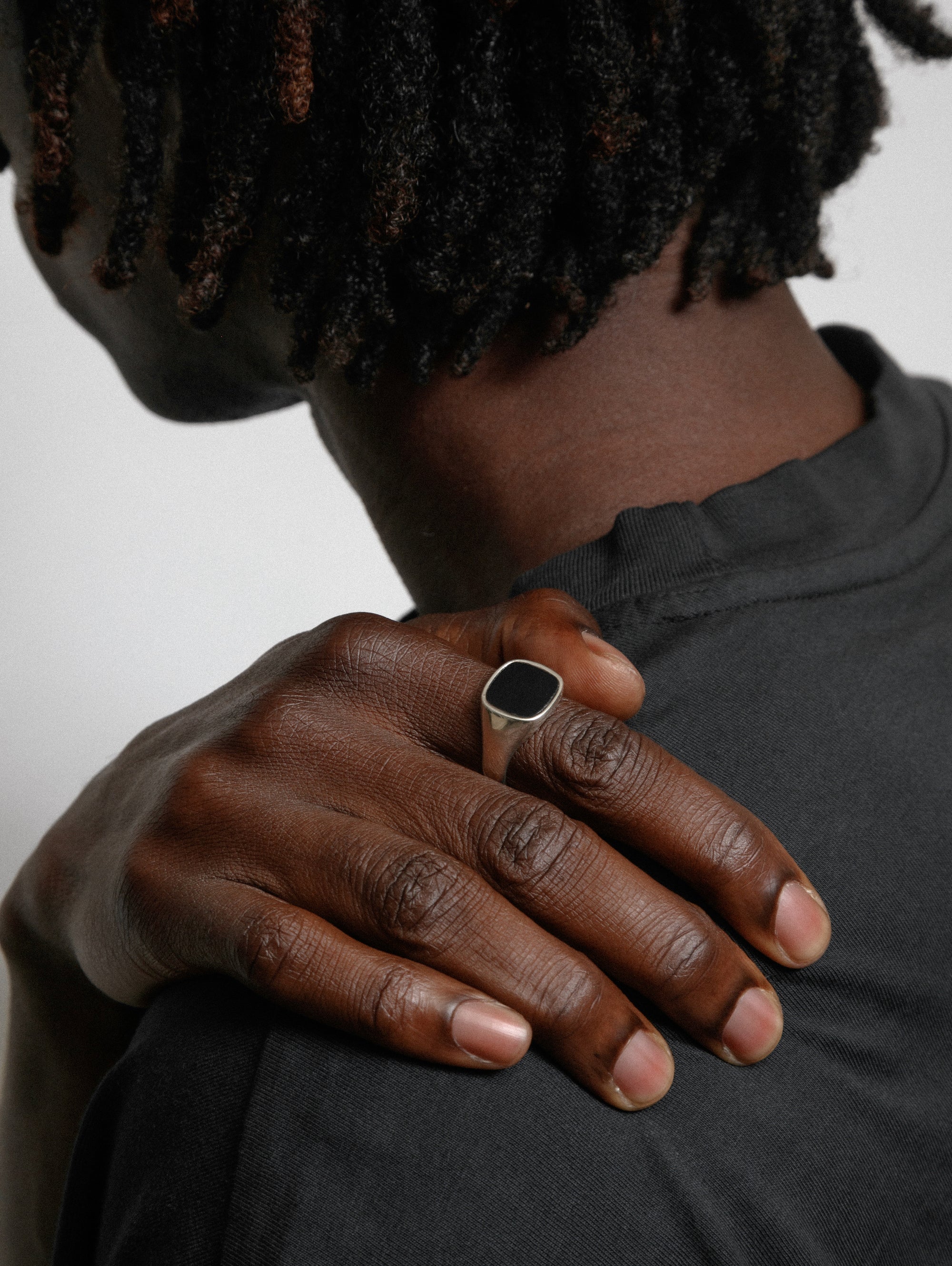 Jules Ring in Onyx and Sterling Silver - XPRESSC