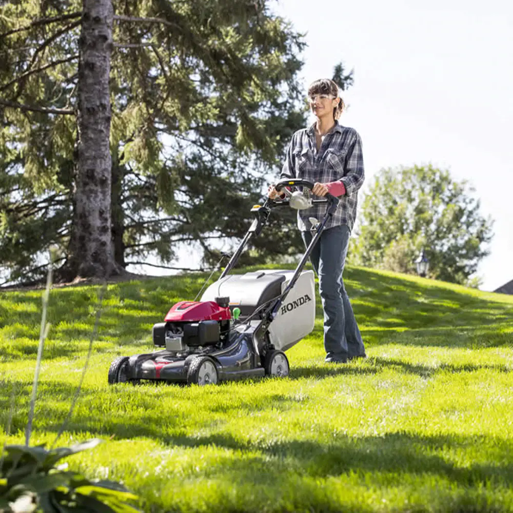 Honda 21-in Nexite Deck Self-Propelled Lawn Mower – Versamow 4-in-1 – Hydrostatic Drive – Electric Start – GCV200 Engine with Roto-Stop