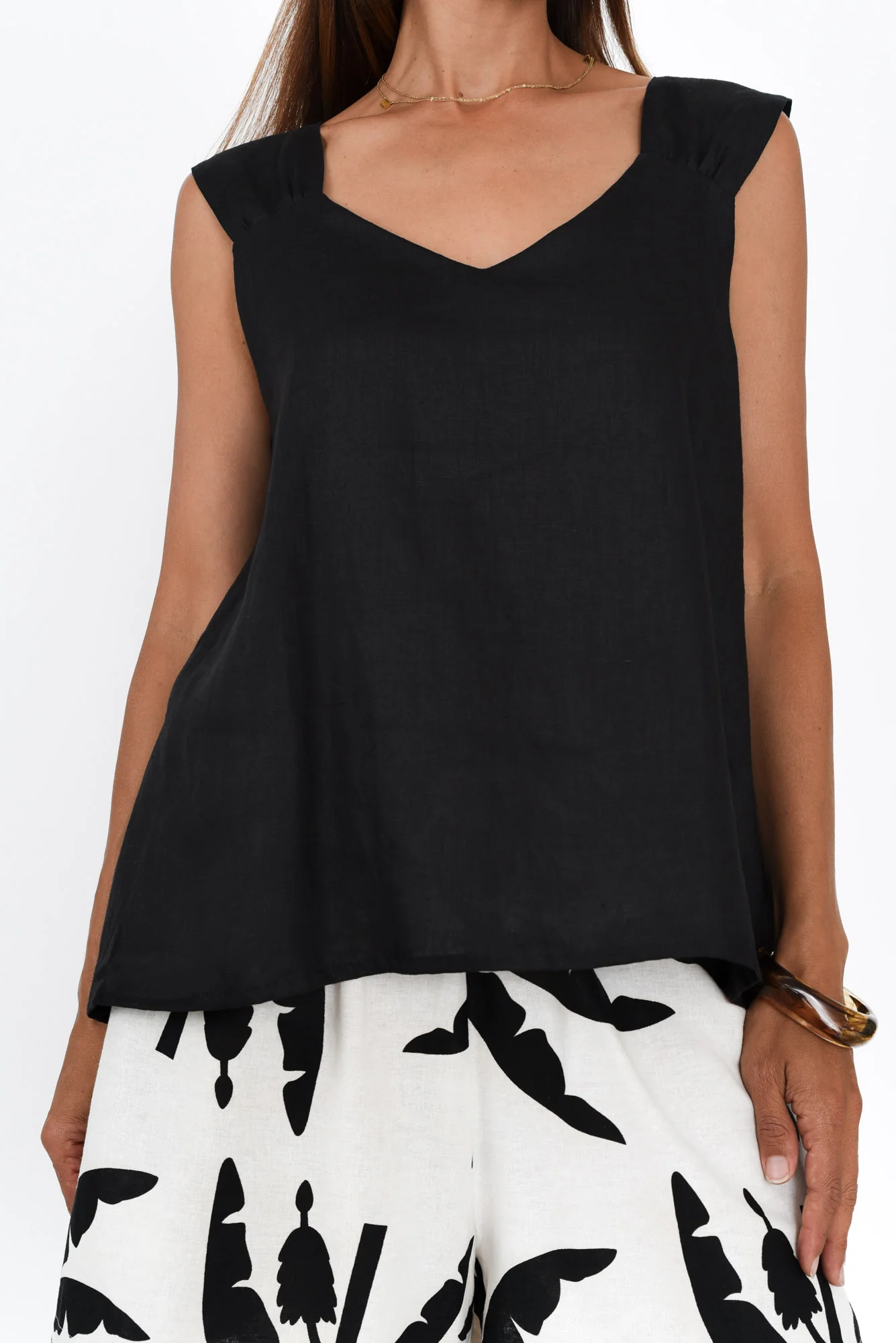Glide Black Linen V Neck Tank