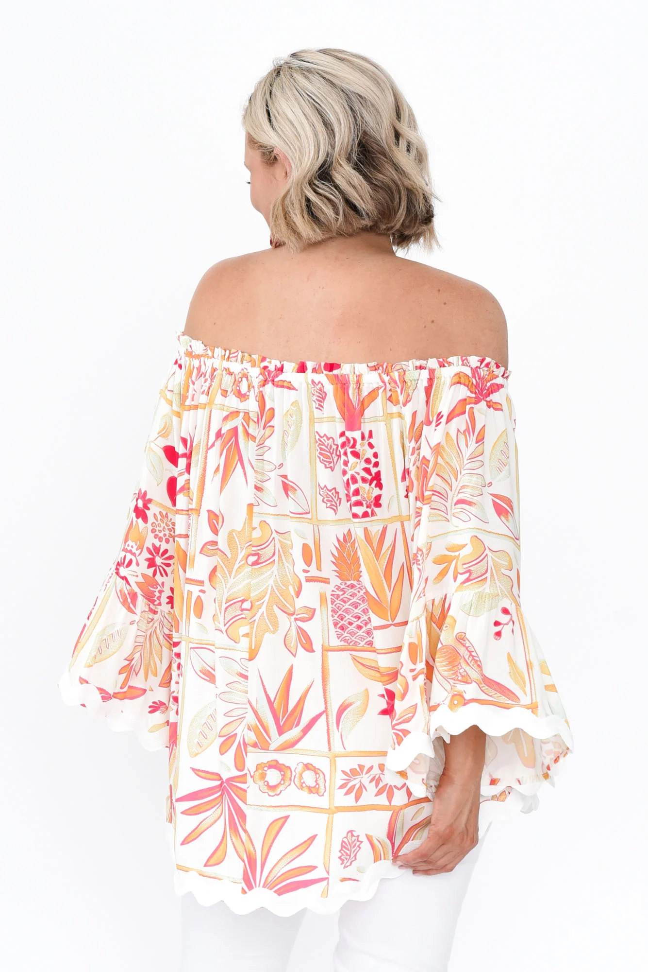 Bianco White Leaf Trim Top