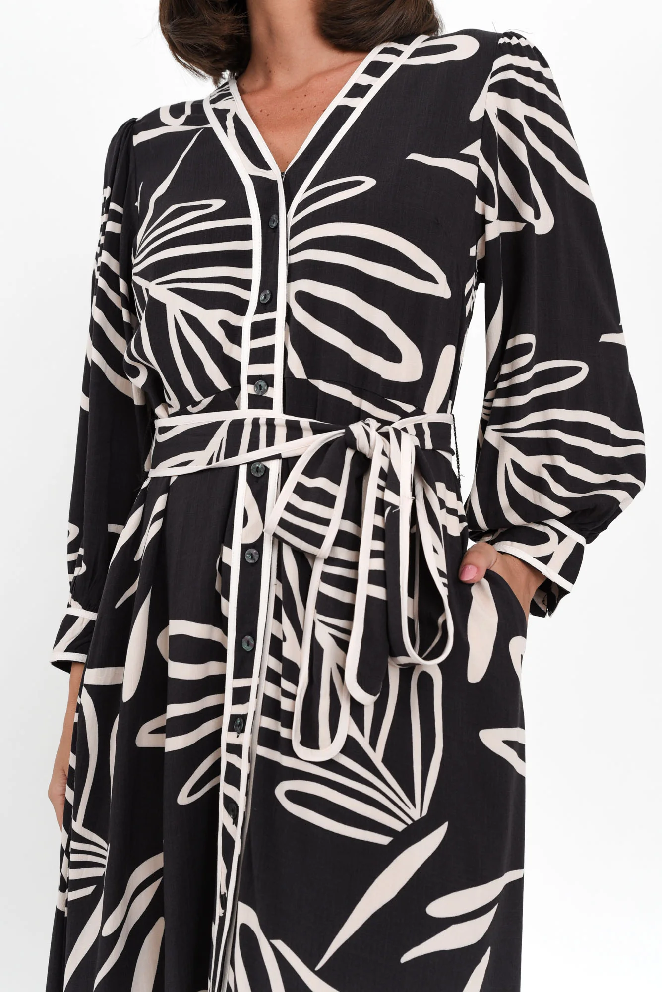 Jaya Black Leaf Tie Dress