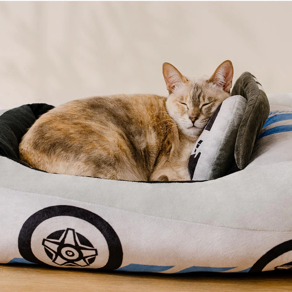 Classic Convertible Race Car Bolster Cat Bed - Fast��Fur